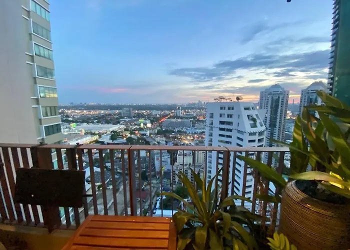 The Grand Penthouse 2br Ultra Fast Wifi Sukhumvit Casa de férias